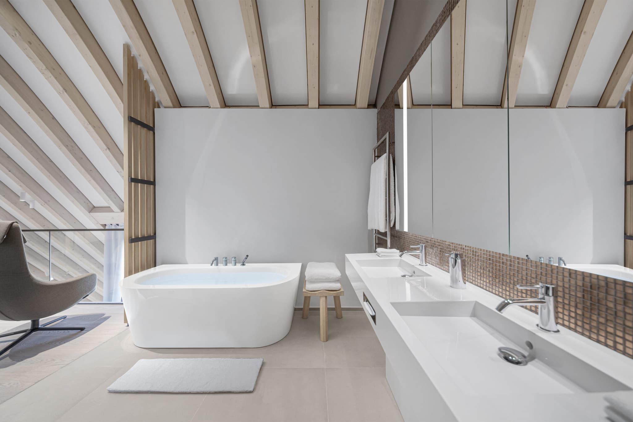 Badezimmer der Parvus Duplex Suite im Lanserhof Sylt