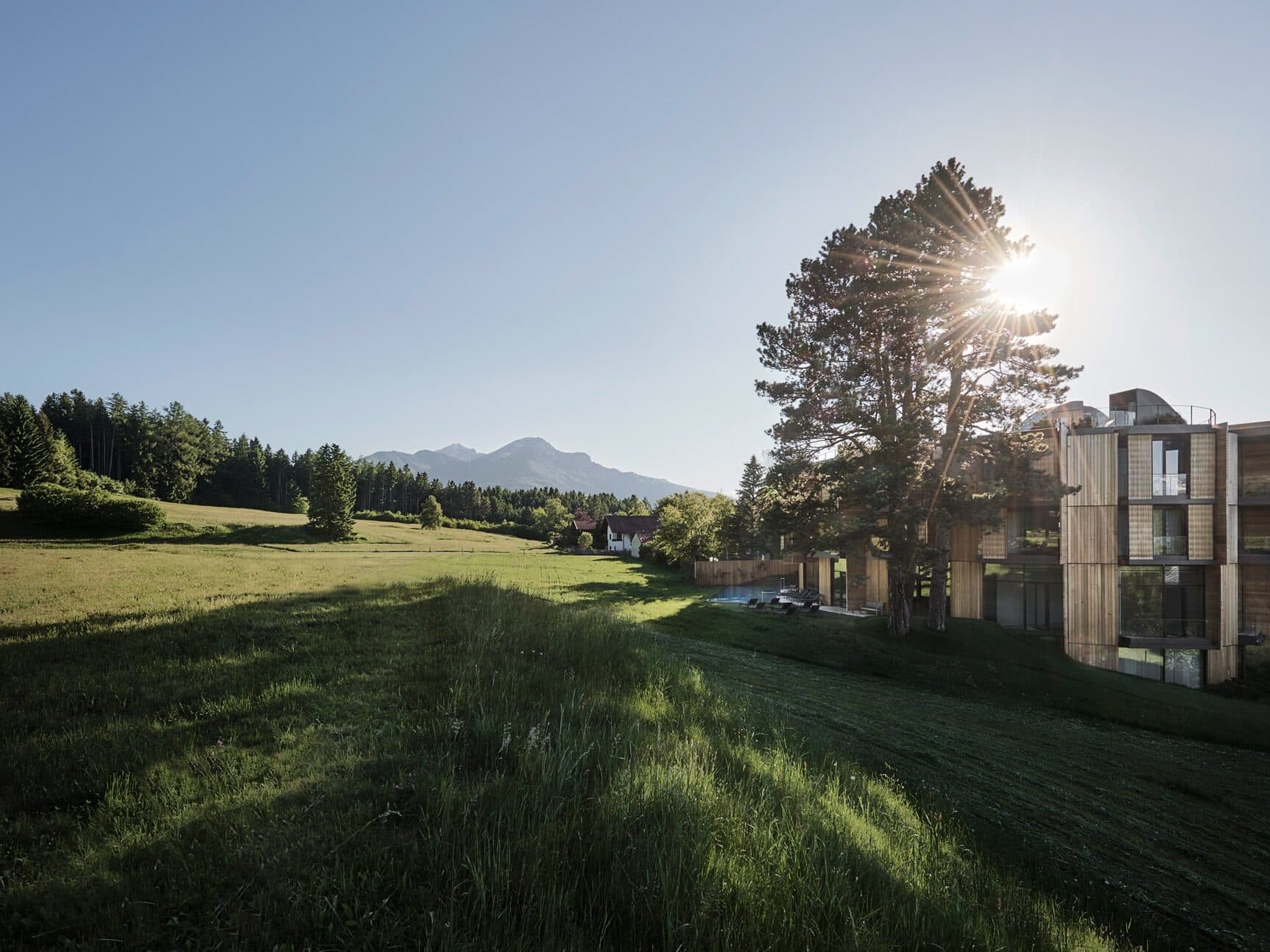 Aussenansicht des Lanserhof Lans Bathhouse von Alexander Haiden