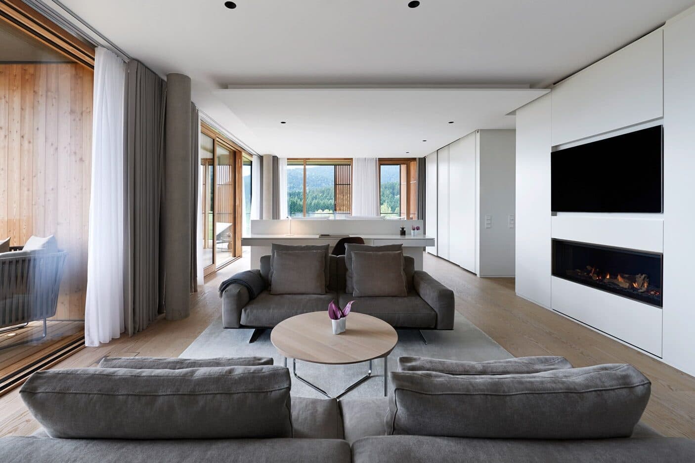 Elysium Loft Suite Wohnzimmer im Lanserhof Resort Tegernsee