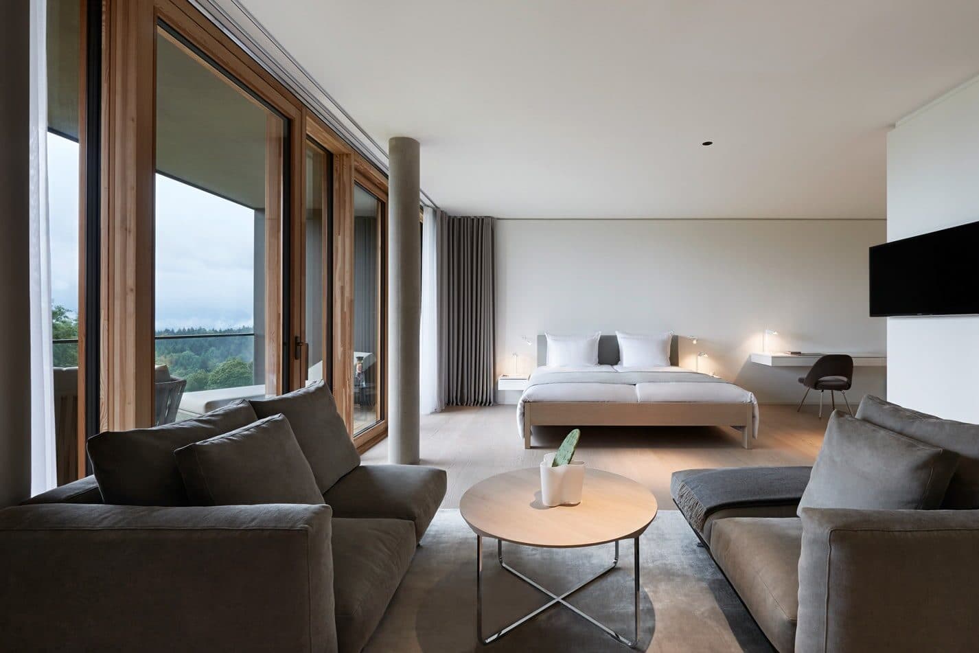 Parvus Suite Wohnzimmer im Lanserhof Resort Tegernsee